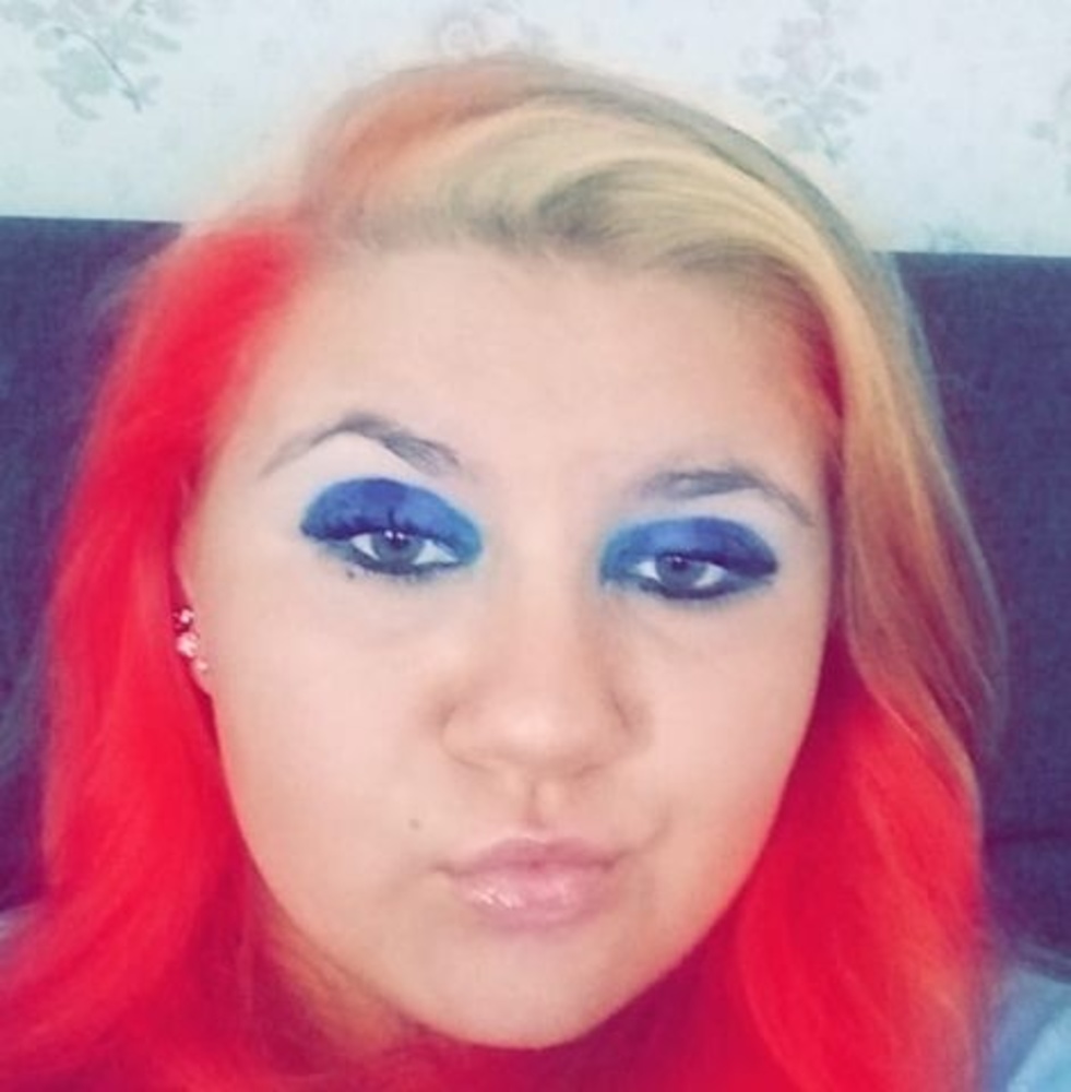 Meet your Posher, Olivia